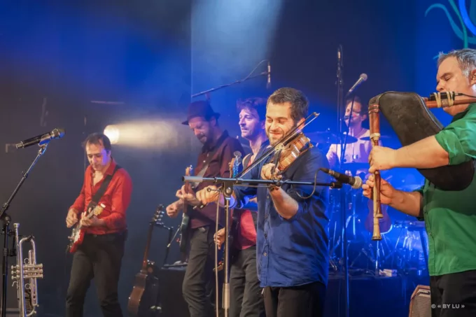Letincelle 07 Debout Sur Le Zinc 219