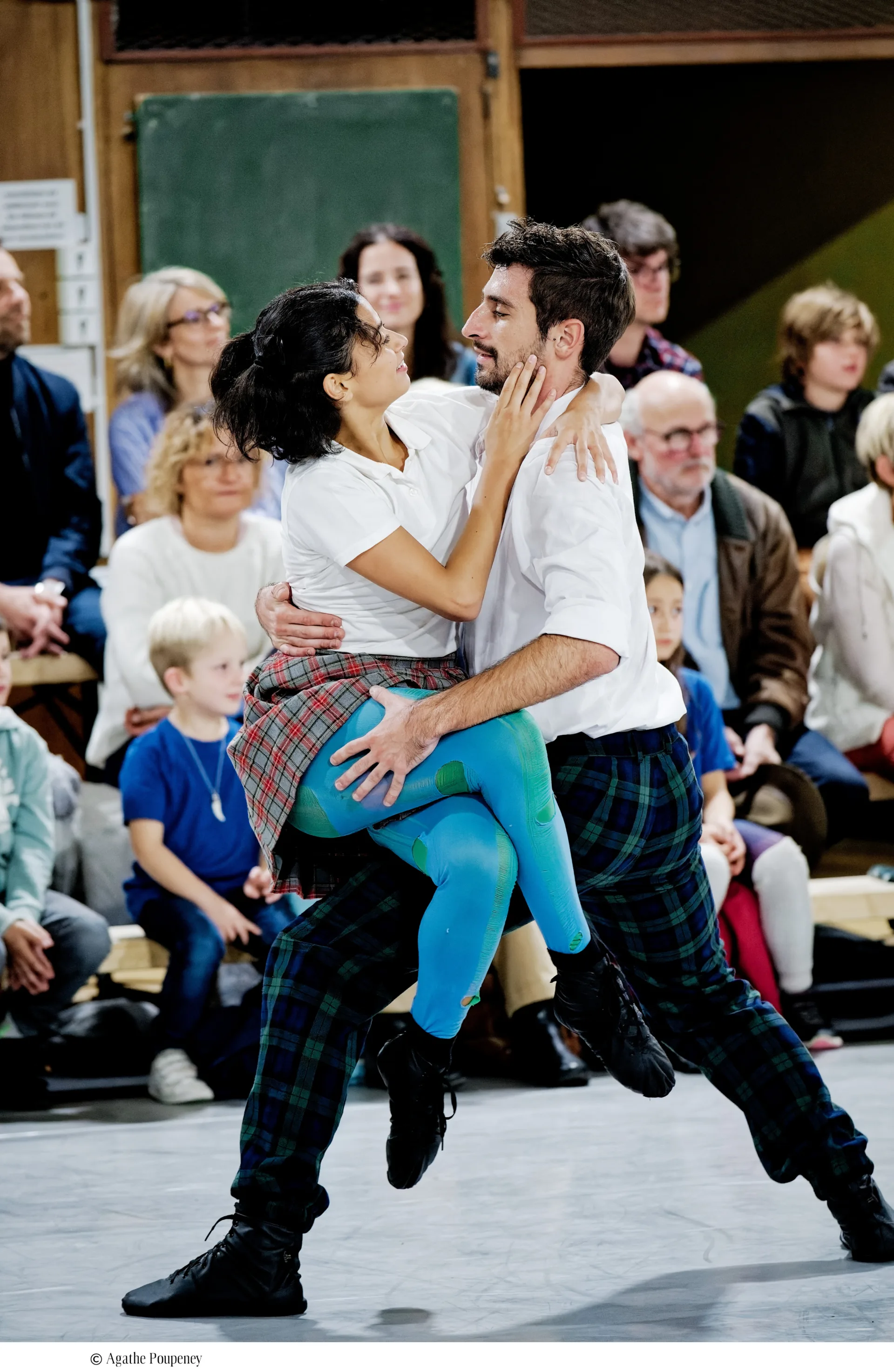 Kamuyot / Ohad Naharin / Ballet De L’Opéra National Du Rhin
